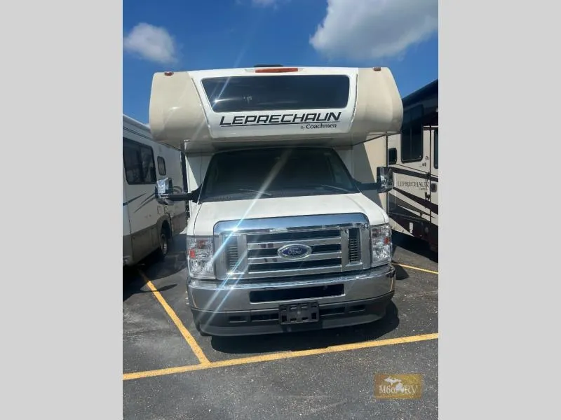2022 Coachmen Leprechaun Premier 298KB - Photo 2