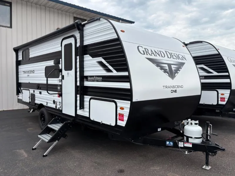 2027 Grand Design Transcend One 161DB - Photo 2