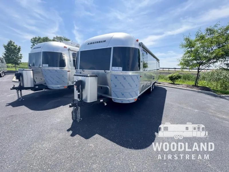 2026 Airstream Globetrotter 27FB - Photo 3