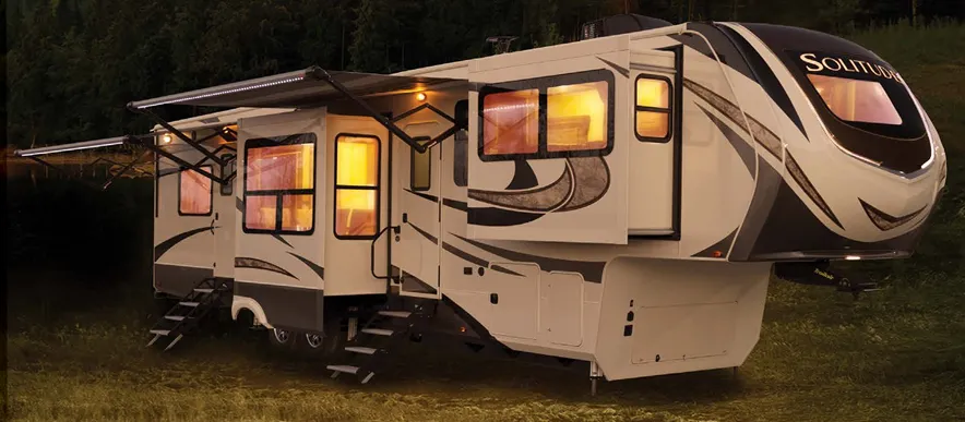 Grand Design Solitude 310GK-R exterior