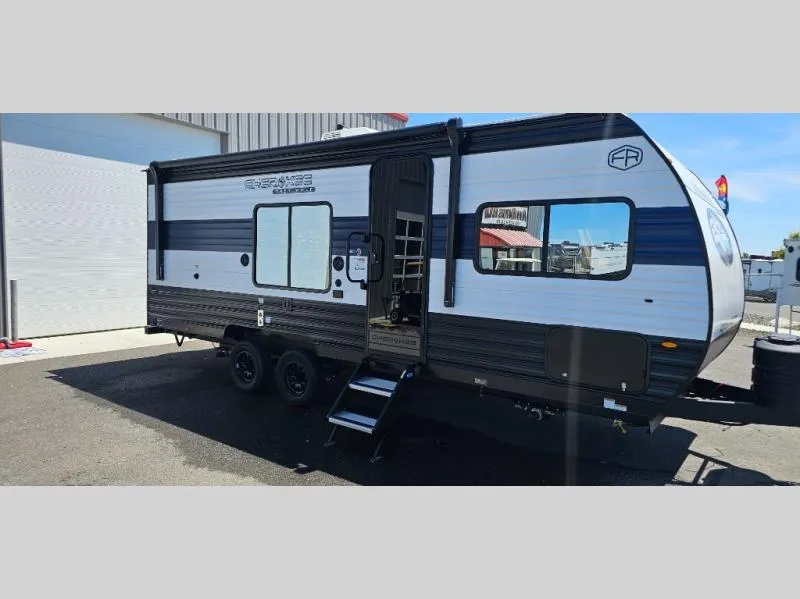 2026 Forest River Cherokee Grey Wolf 22CE - Photo 2