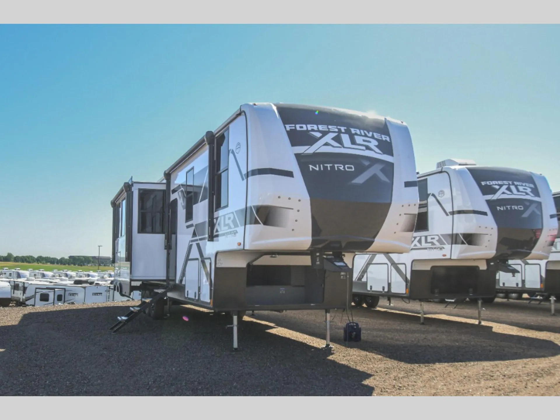 2025 Forest River XLR Nitro 41G14 - Photo 2
