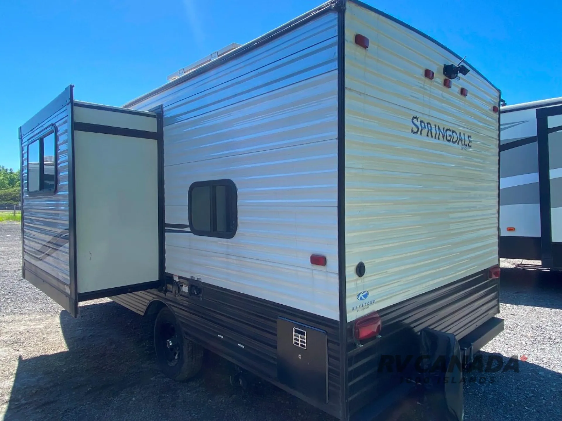2022 Keystone Springdale Mini 1760BH - Photo 4