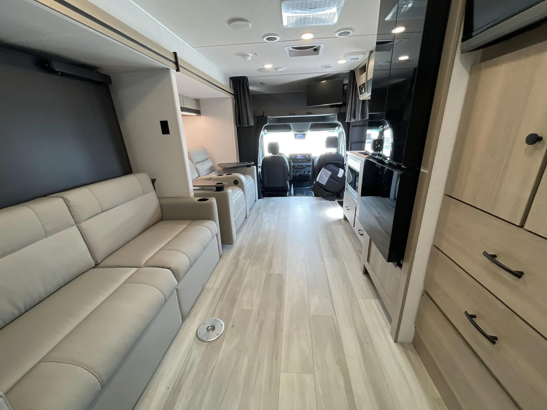 2026 Forest River Sunseeker MBS 2400T — living area main