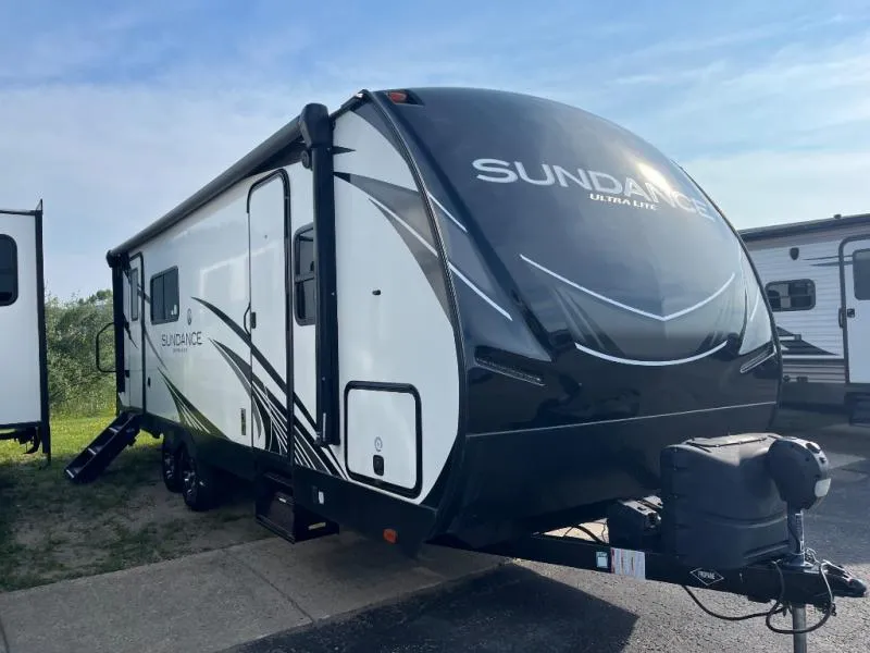 2021 Heartland Sundance Ultra Lite Used    242 RK - Main photo