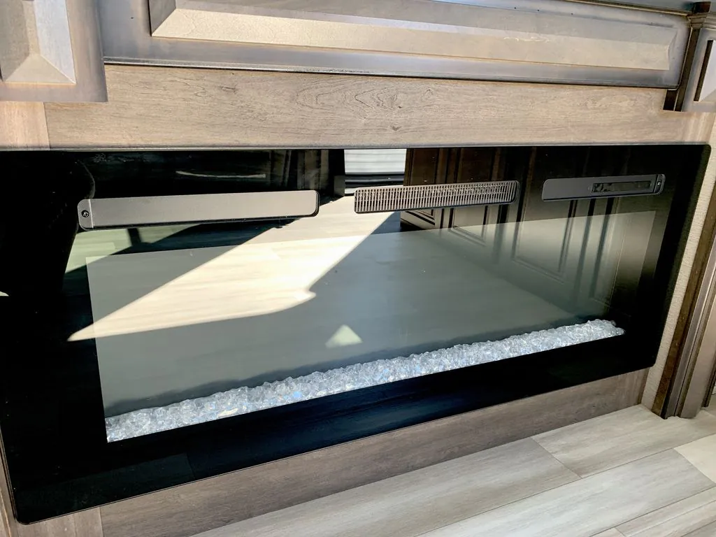 2023 Grand Design Solitude 280RK-R - Photo 3