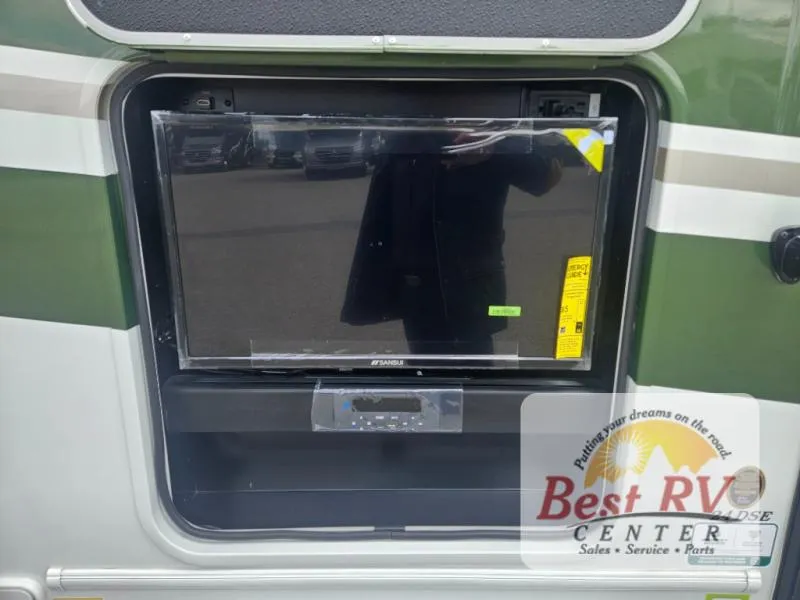 2025 Coachmen Prism Elite 24DSE - Photo 4
