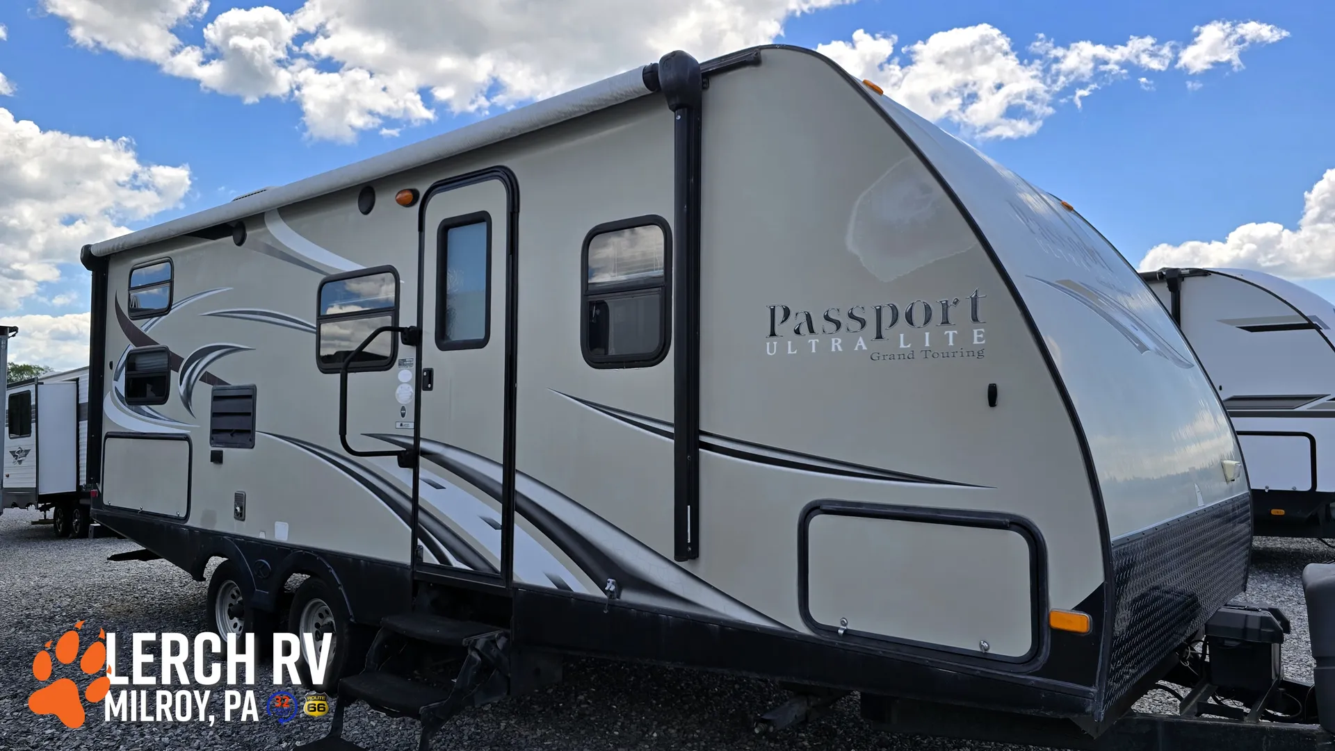 2015 Keystone Passport Ultra Lite Grand Touring 2400BH - Main photo