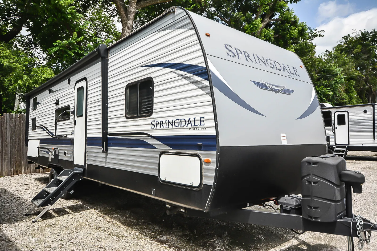 2021 Keystone Springdale 295BH - Photo 2