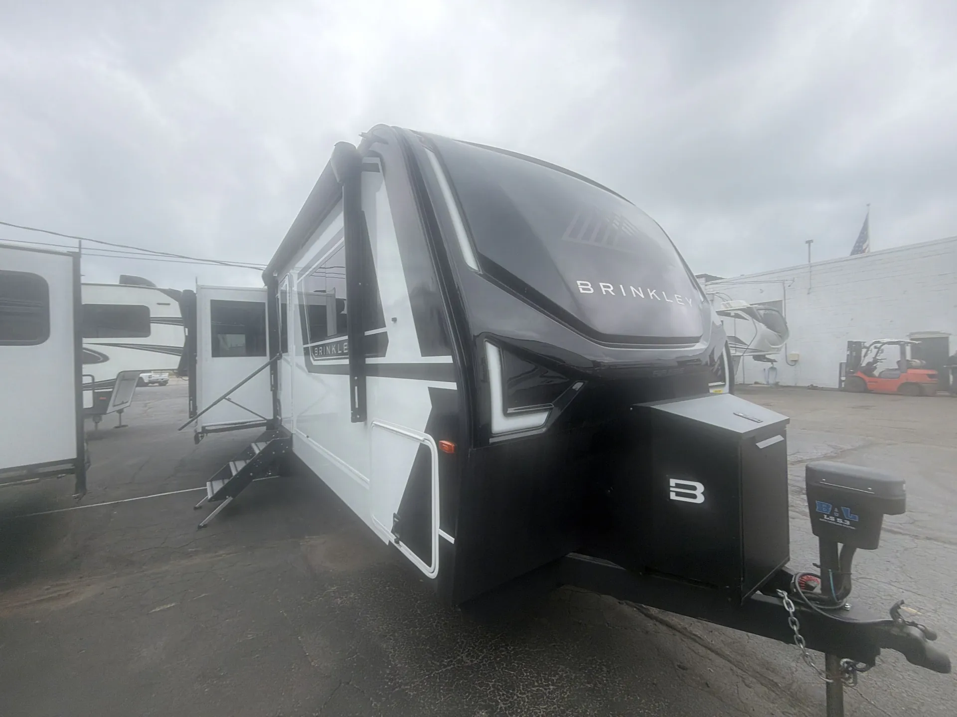 2024 Brinkley Model Z AIR 295 - Photo 2