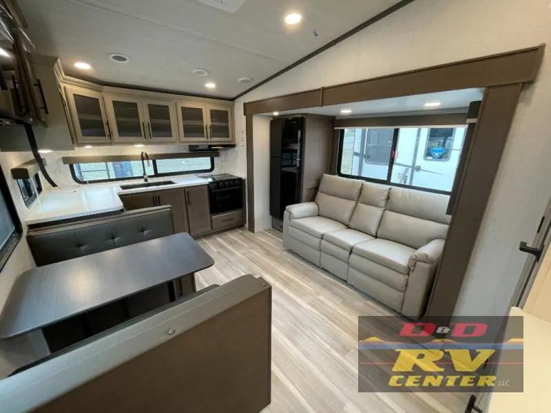 2026 Keystone Cougar Half-Ton 23MLE - Photo 3