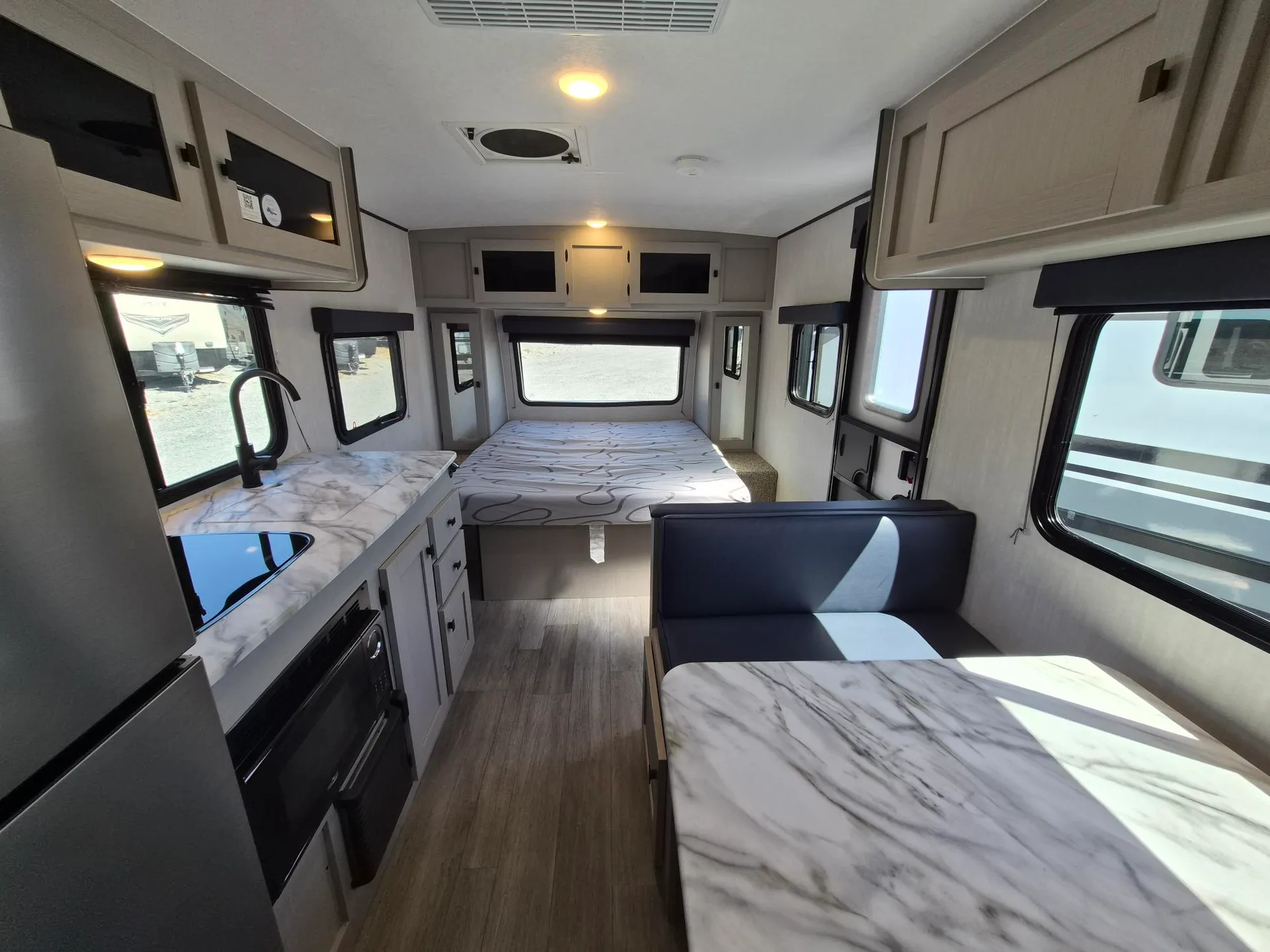 2024 Coachmen Apex Nano 187RB - Photo 3