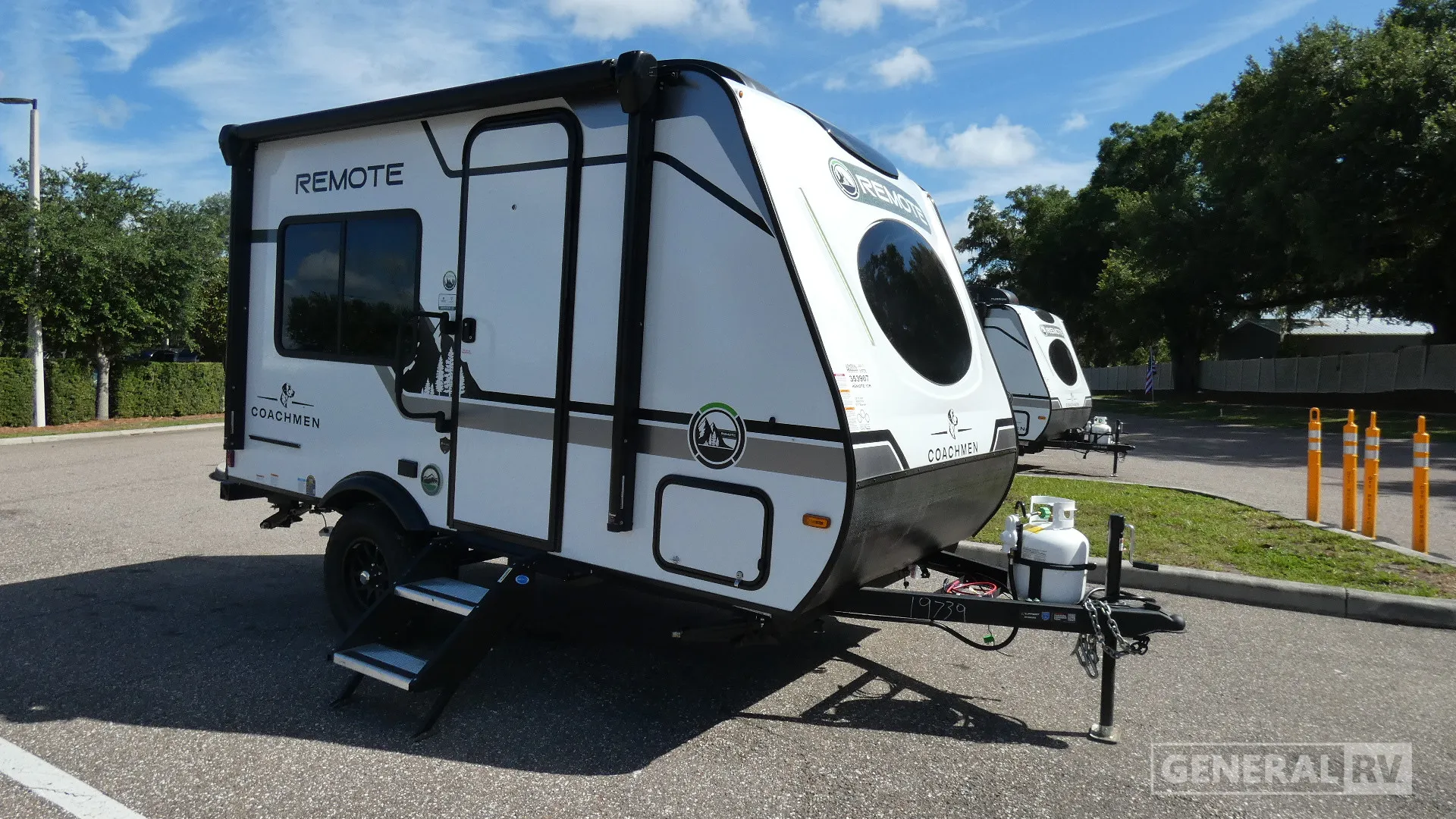 2026 Coachmen Remote 12R - Photo 2