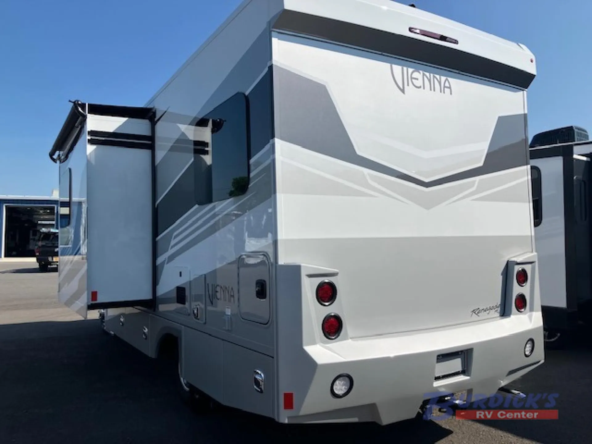 2026 Renegade RV Vienna 25TBC - Photo 4
