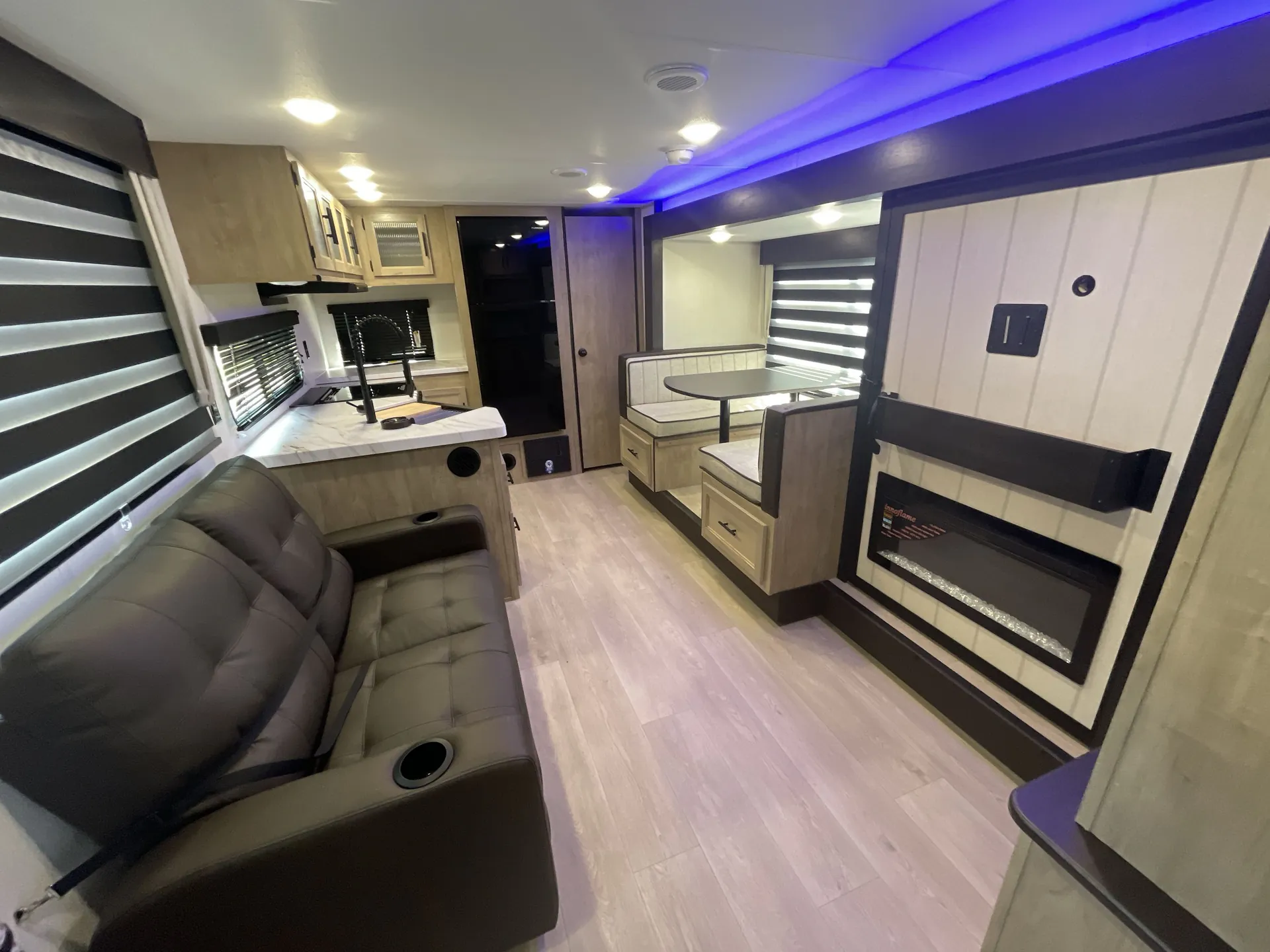 2026 Forest River Cherokee Grey Wolf 26SS — living area main