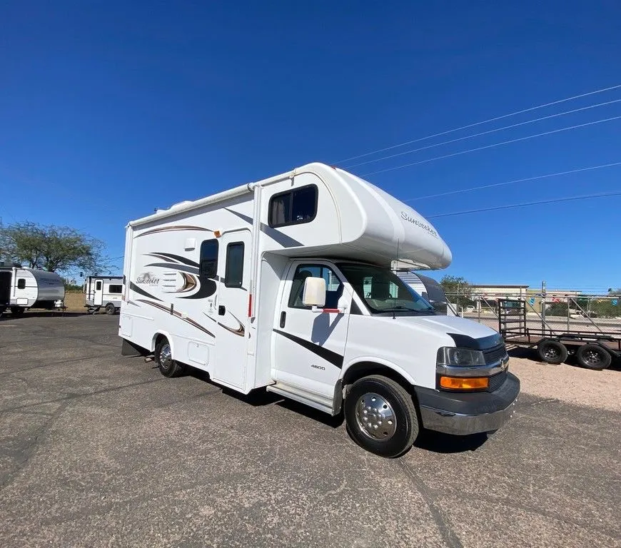 2014 Forest River SUNSEEKER 2250S - Main photo