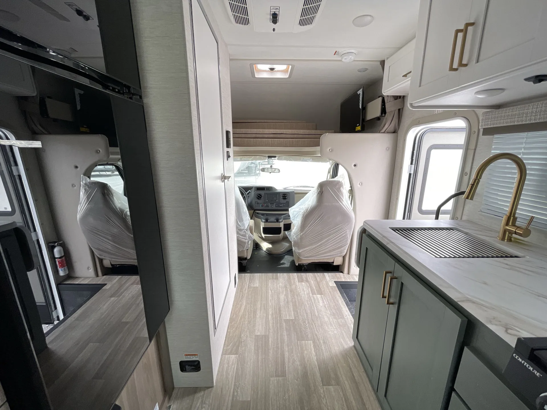 2026 Thor Motor Coach Freedom Eddie Bauer 19ED - Photo 4