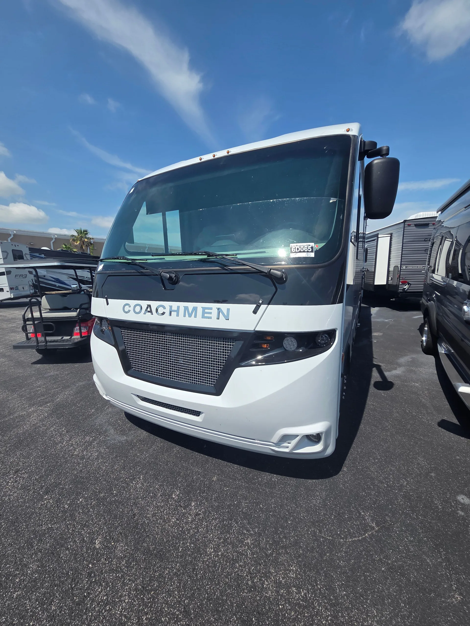 2026 Coachmen Euro 25LE - Photo 4