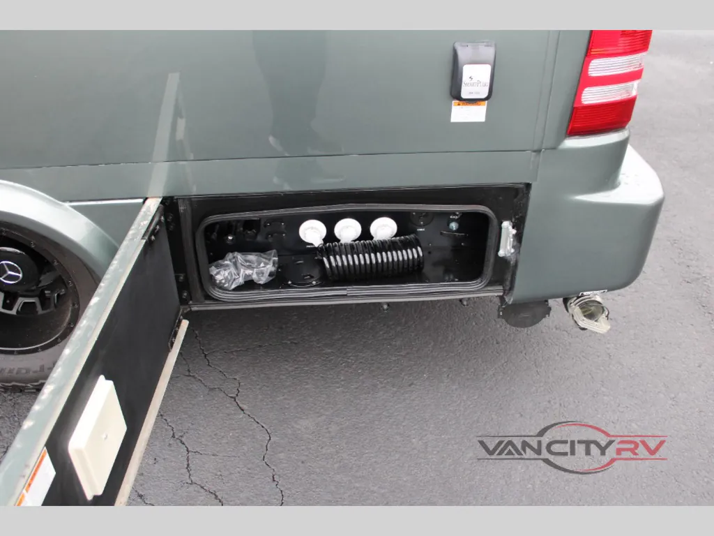 2025 Chinook RV Summit SS, Photos photo 49