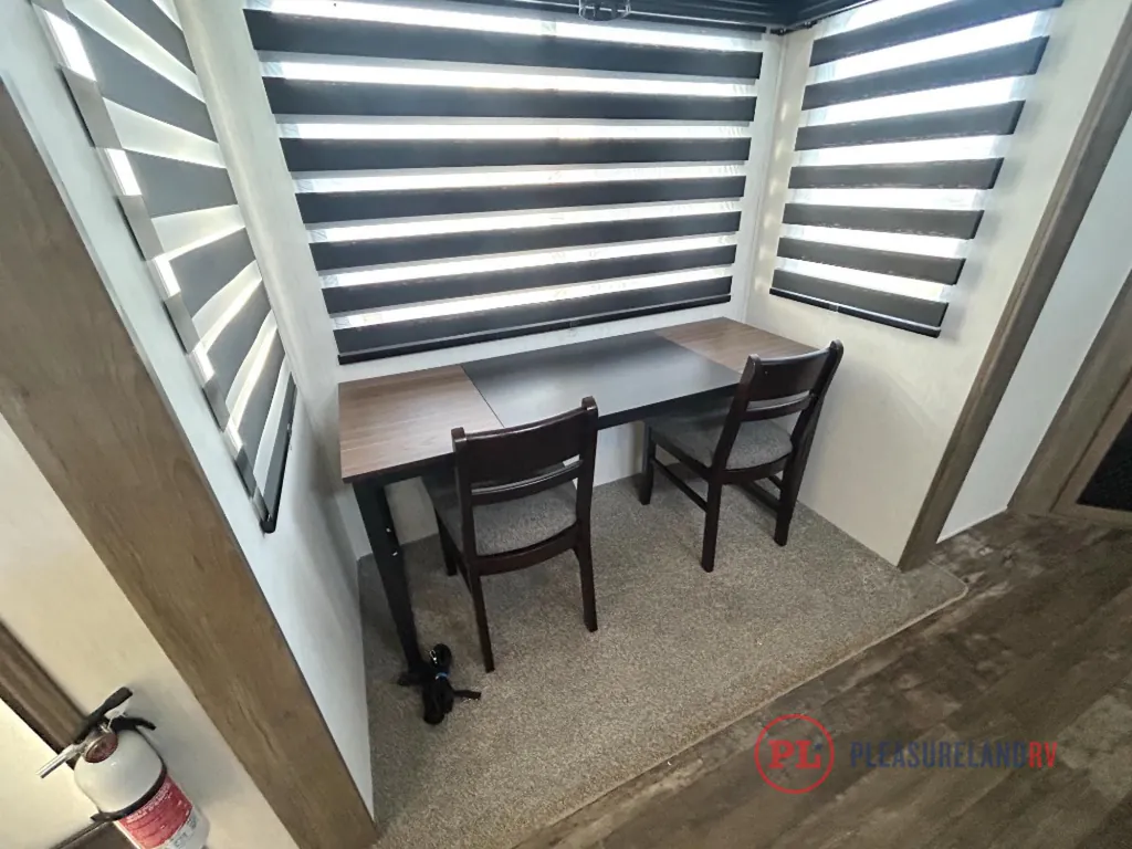2022 Forest River Sabre 37FLH, Photos photo 21