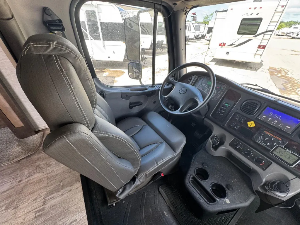 2022 Entegra Coach Accolade 37K, Photos photo 28