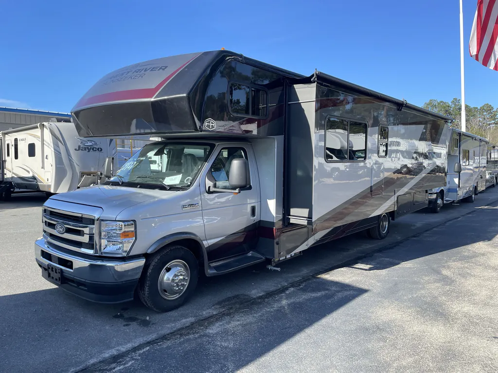 2026 Forest River Sunseeker 3050S, Photos photo 4