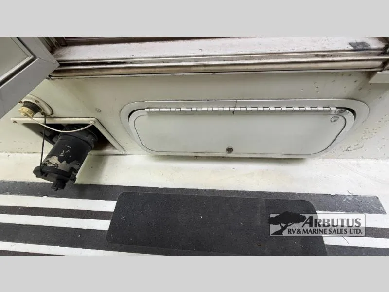 2006 General Coach Citation Used    SUPREME 9'6 - Photo 4