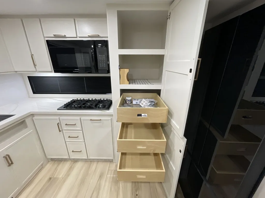 2025 Brinkley MODEL I 275, Photos photo 35