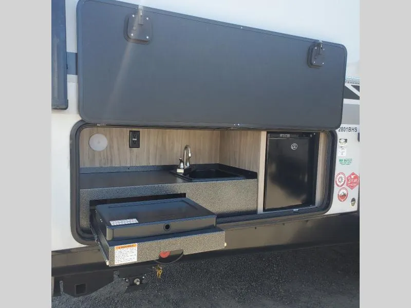 2021 Winnebago Minnie 2801BHS - Photo 4
