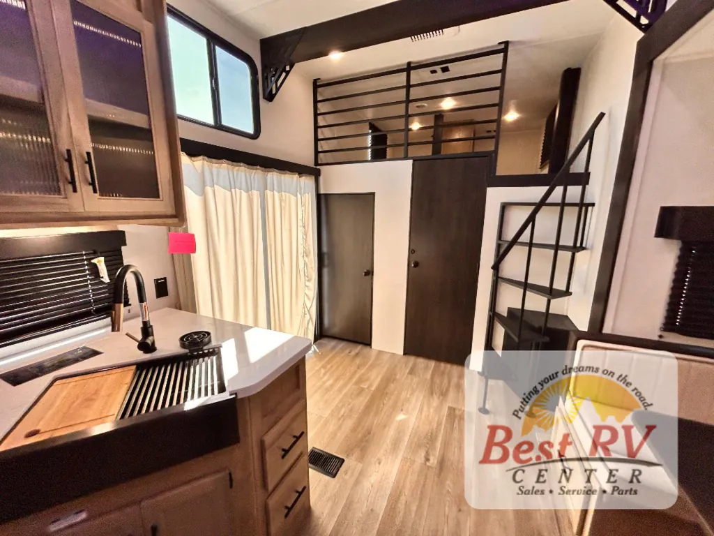 2027 Forest River Cherokee Timberwolf 39DC, Photos photo 75
