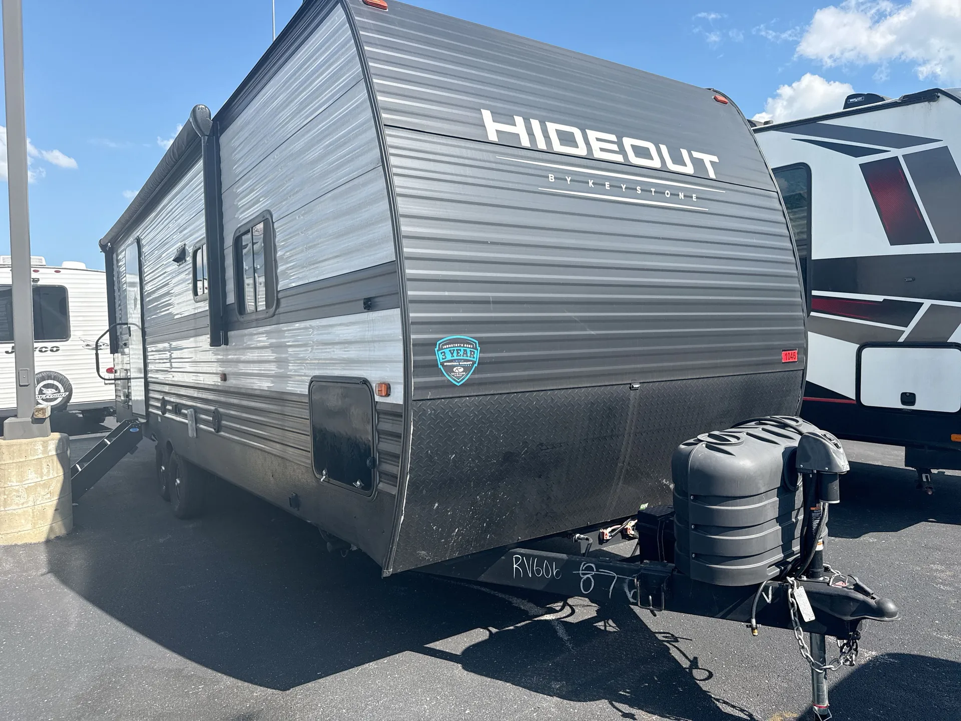 2024 Keystone Hideout 31DBS - Photo 2