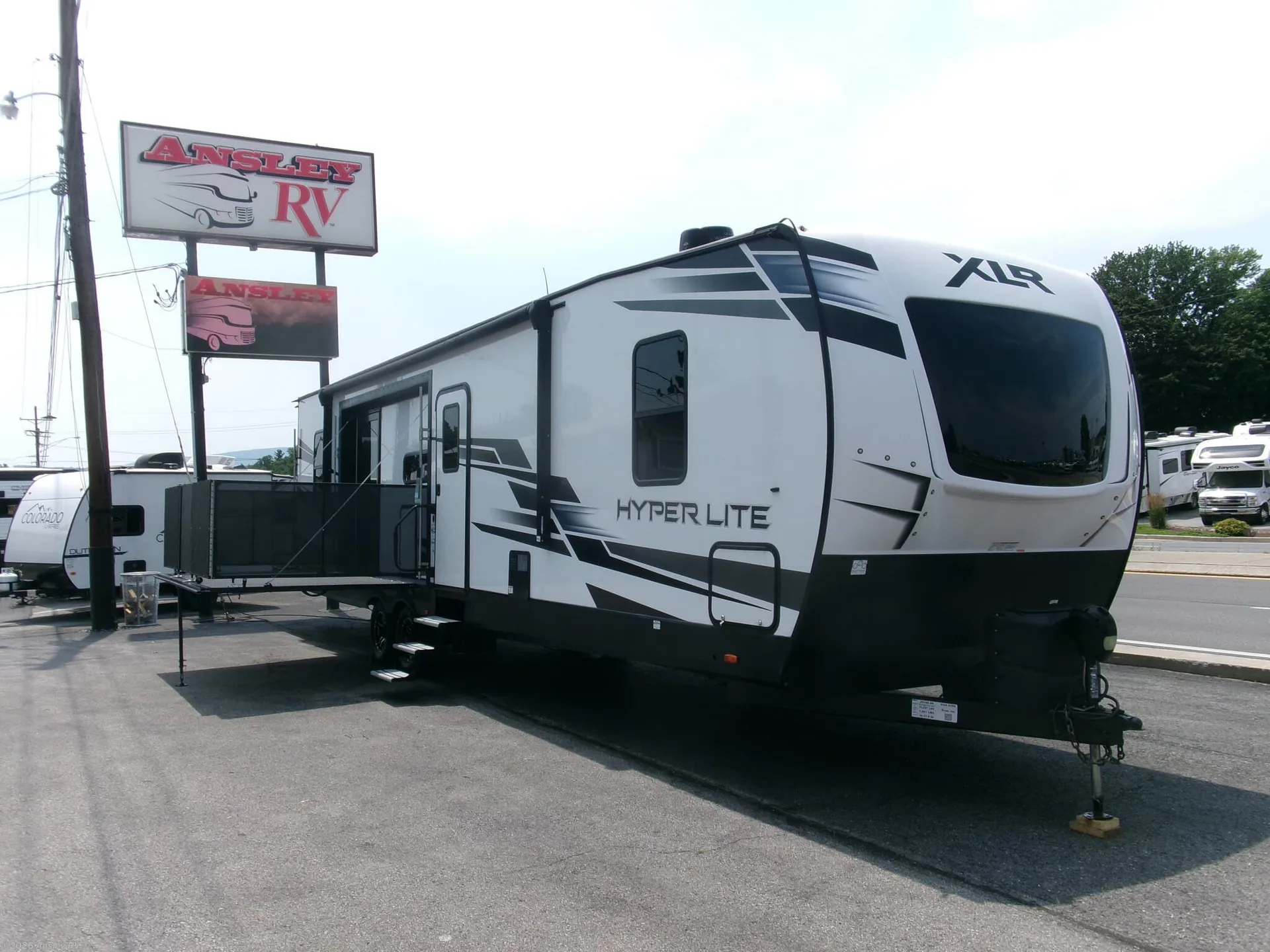 2023 Forest River XLR Hyperlite 3412 - Photo 2