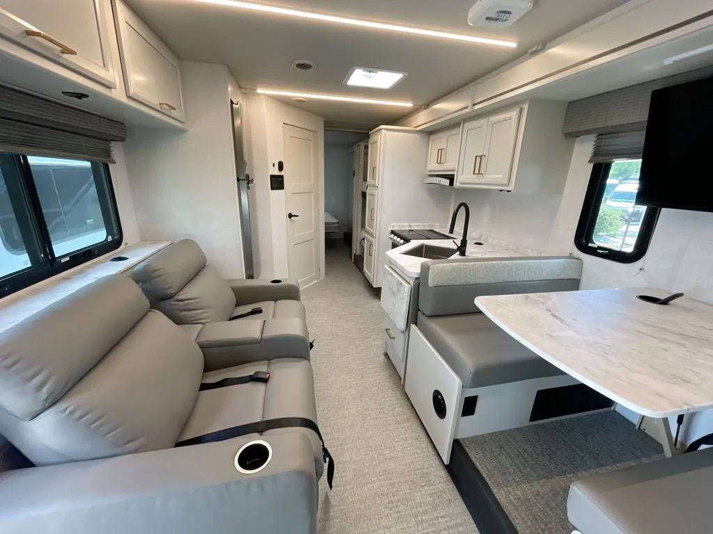2026 Fleetwood Altitude 31W - Photo 3