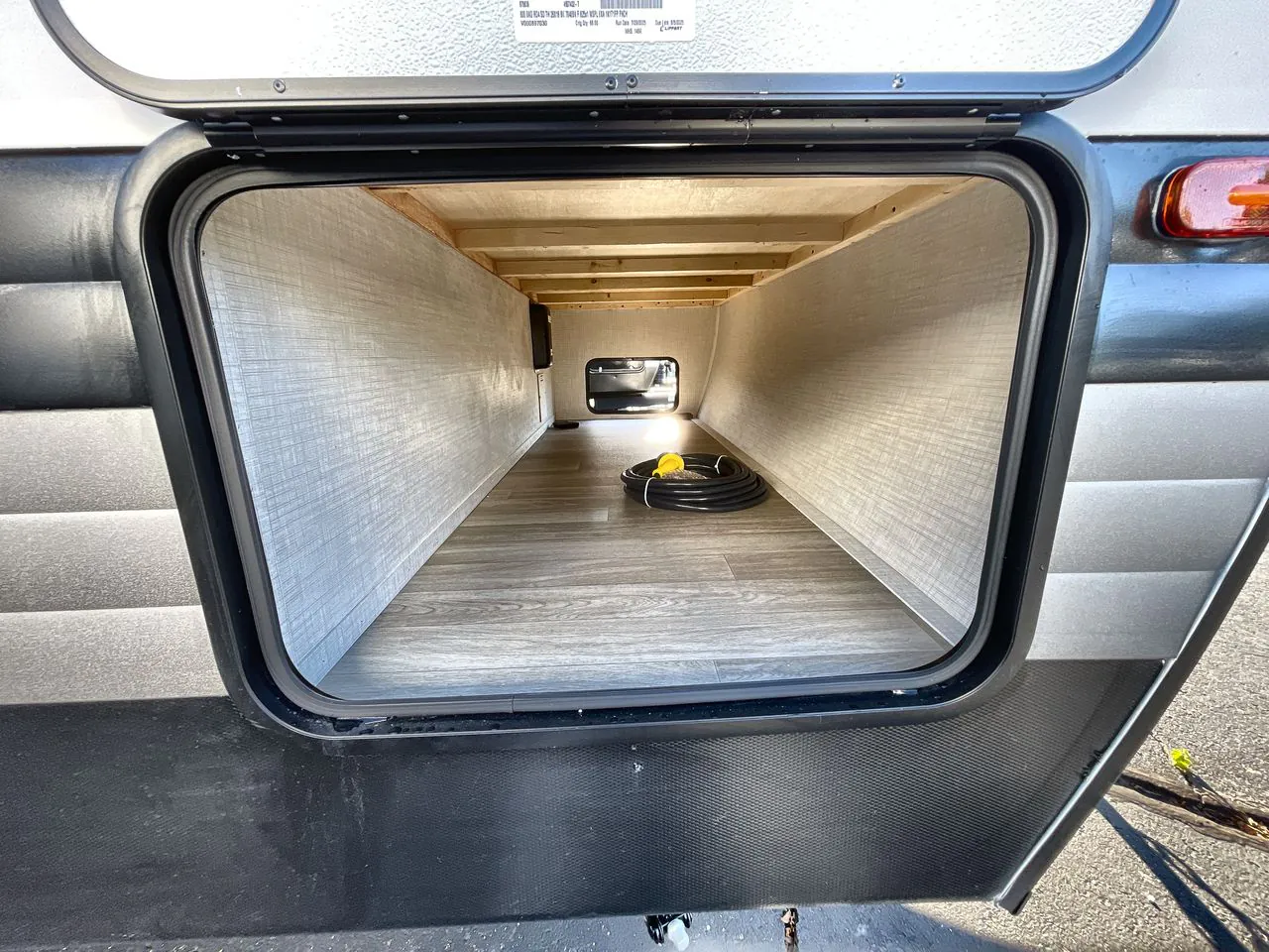 2025 Keystone Hideout Sport Double 261BH - Photo 4
