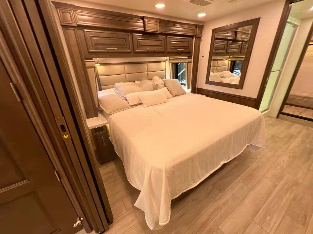 2026 Entegra Coach Aspire 44D, Photos photo 13