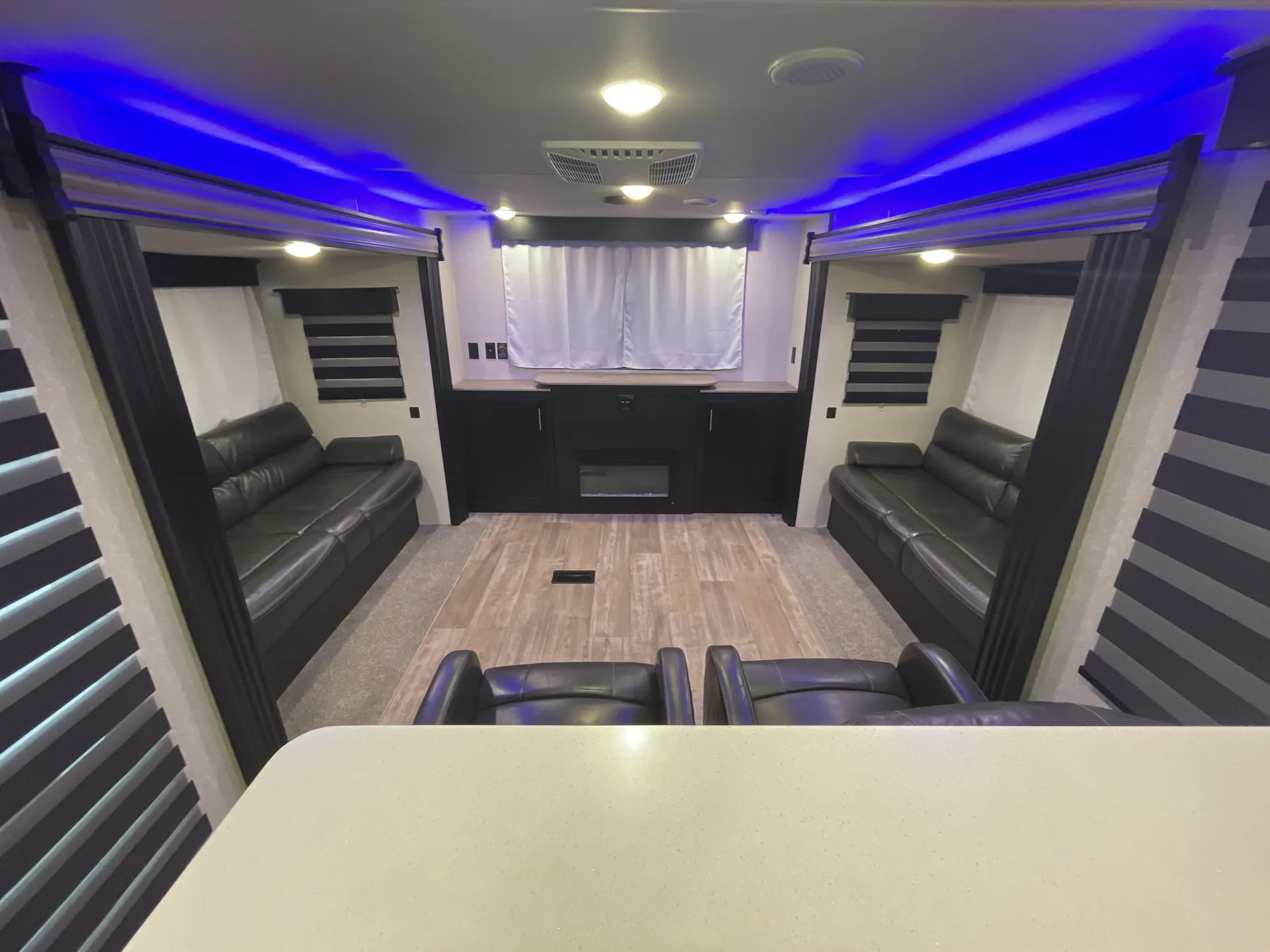 2022 Forest River Cherokee Black Label 306MMBL — living area main