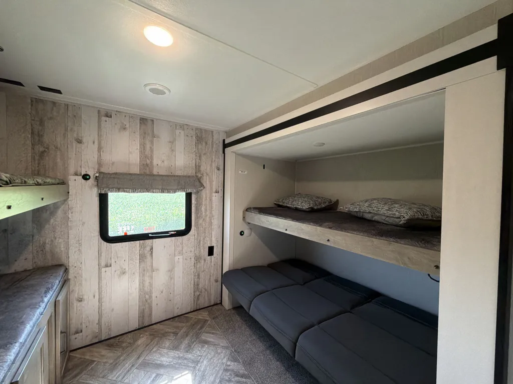 2023 Forest River Puma 32BHQS, Photos photo 8