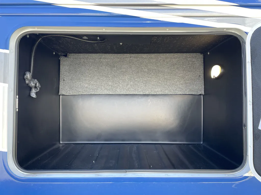 2027 Entegra Coach Vision XL 36C, Photos photo 54