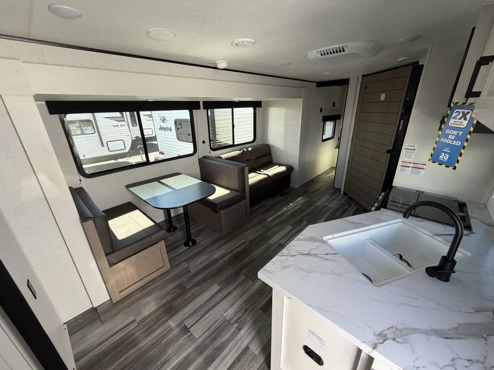 2026 Jayco Jay Flight SLX 263BHS - Photo 3