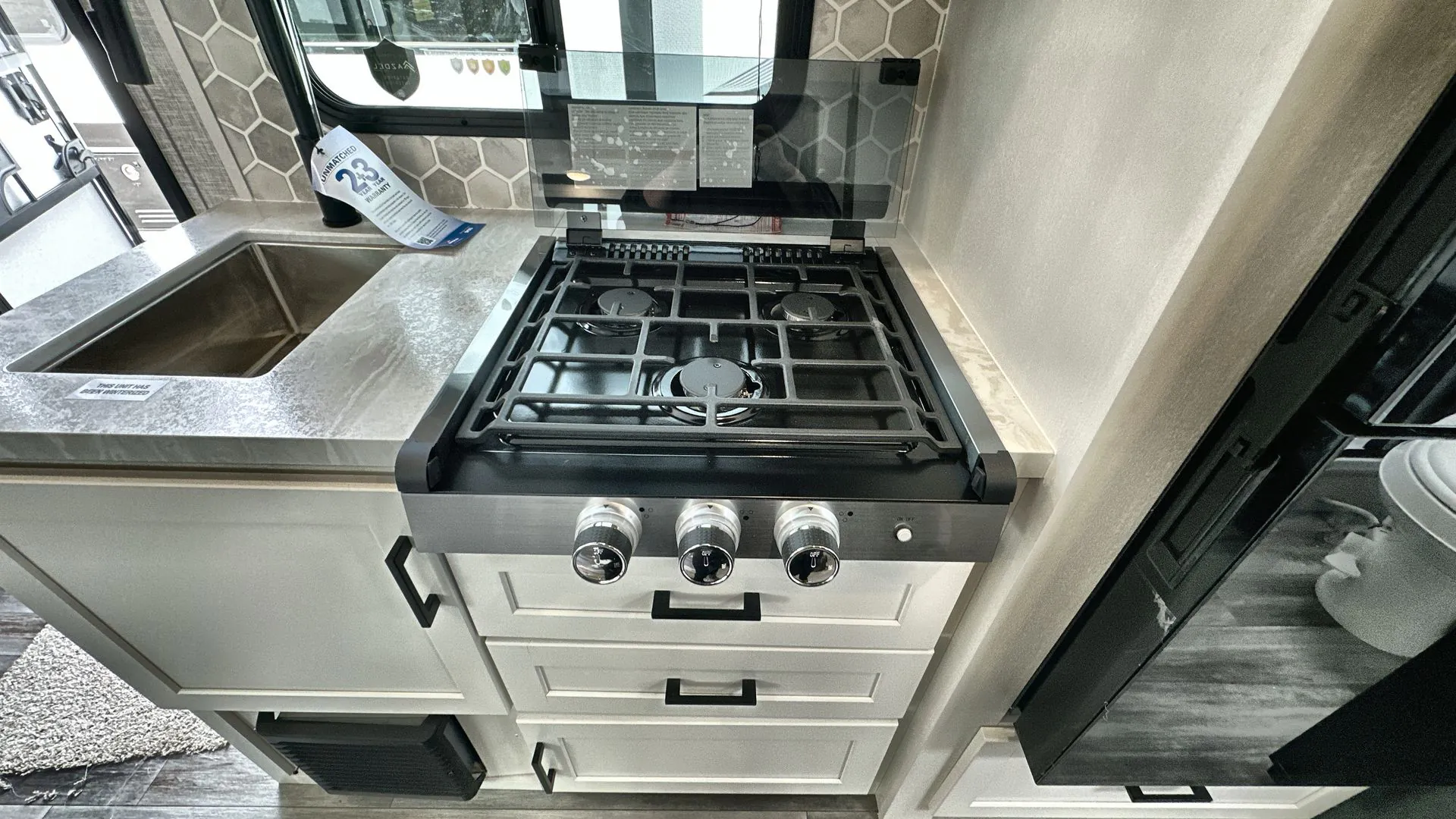 2025 Jayco Jay Feather Micro 183FBS - Photo 4
