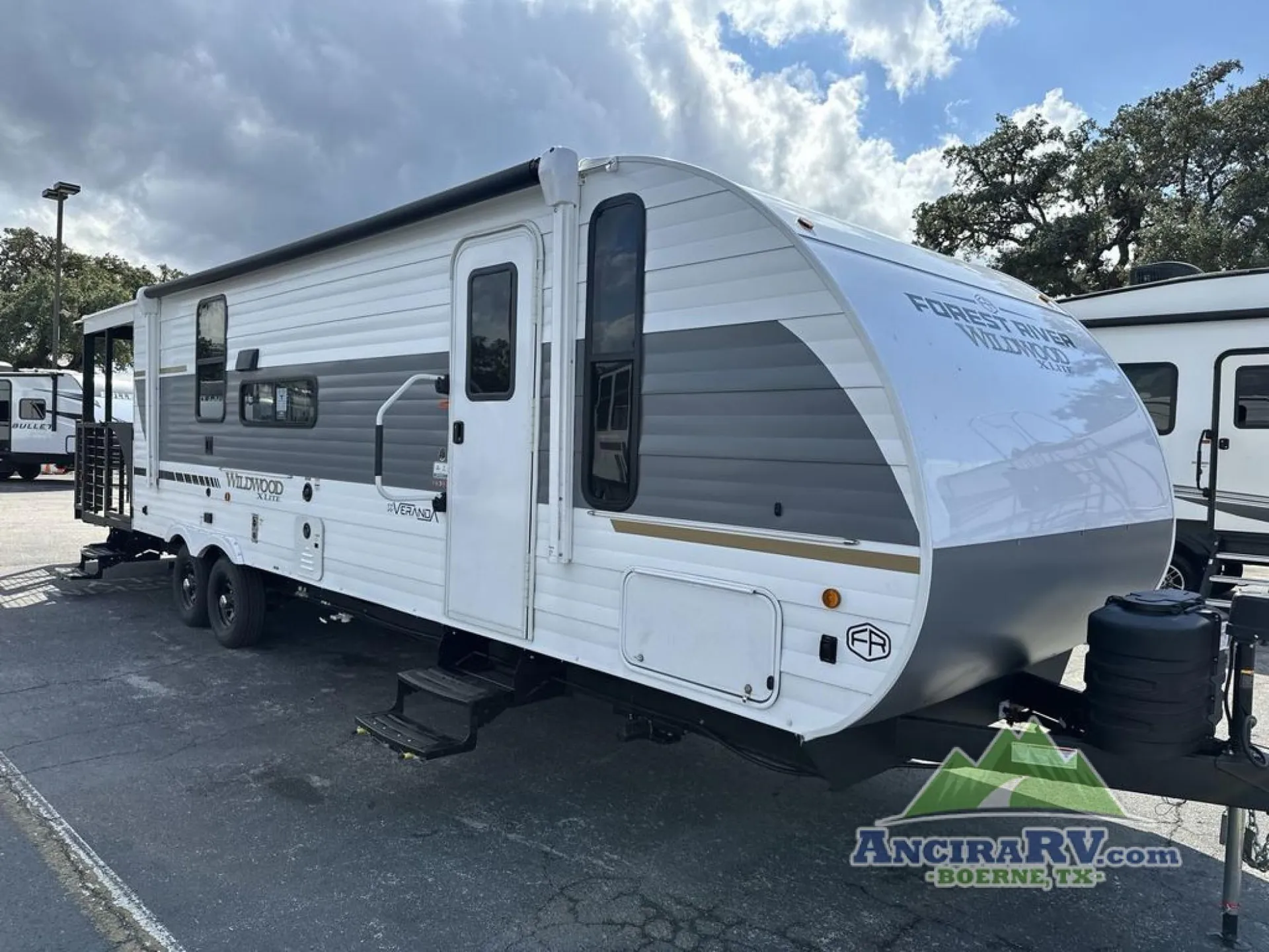 2025 Forest River Wildwood X-Lite Southwest 22VERANDA - Photo 2