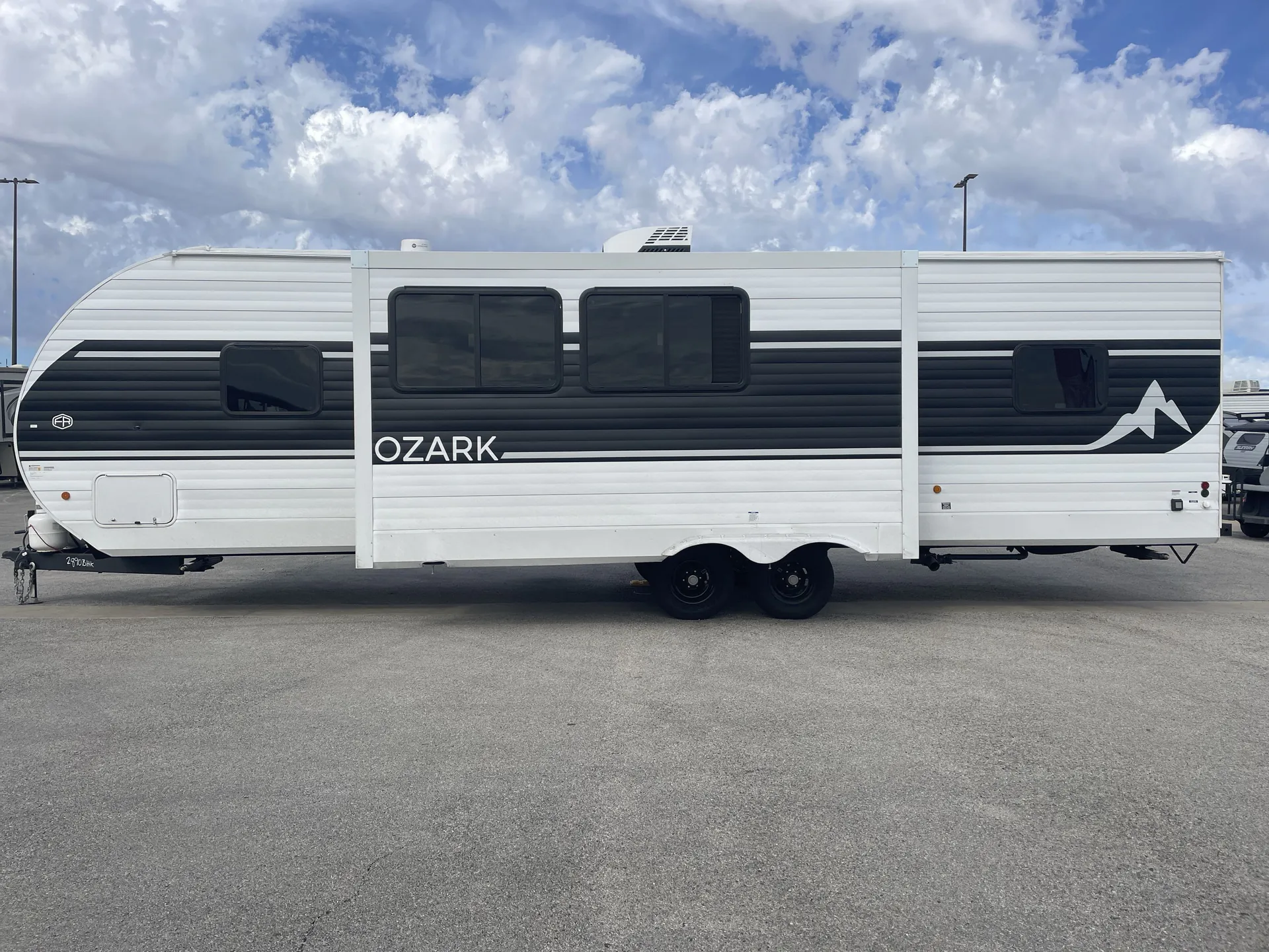2026 Forest River Ozark 2890BHK — off campside