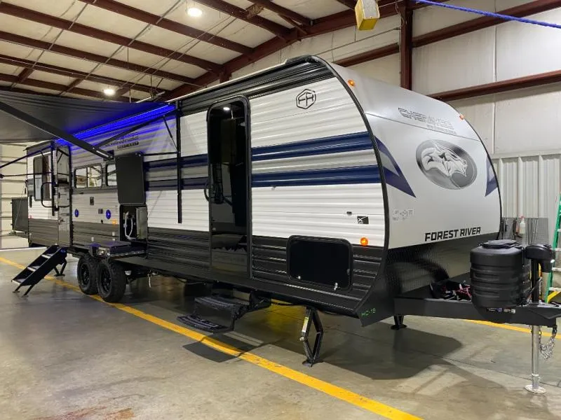 2027 Forest River Cherokee Grey Wolf 24RRT - Photo 3