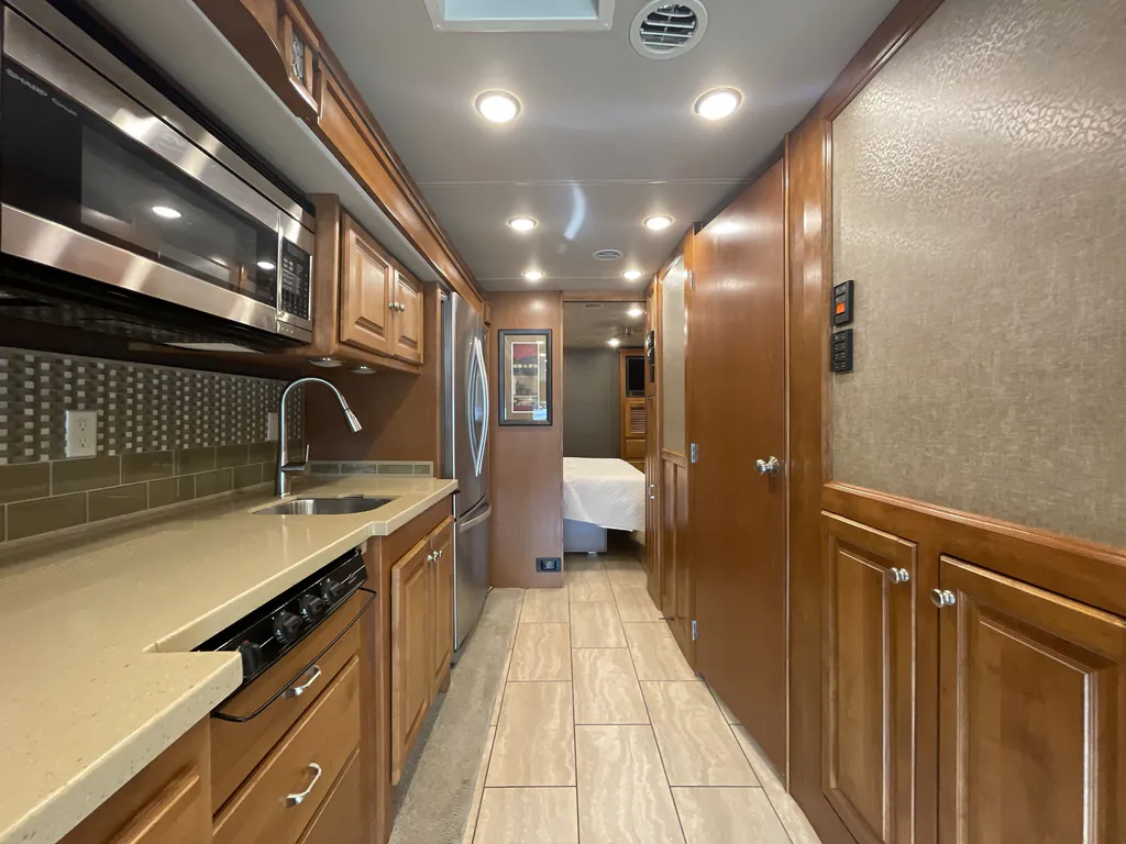 2017 Tiffin Open Road Allegro 34 PA, Photos photo 15