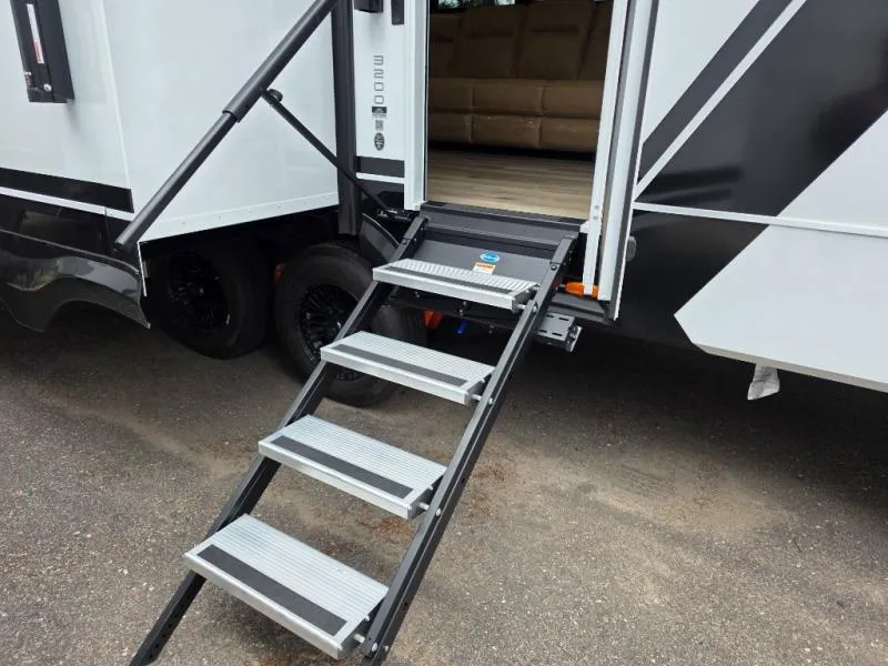 2026 Brinkley Model Z 3200 - Photo 4