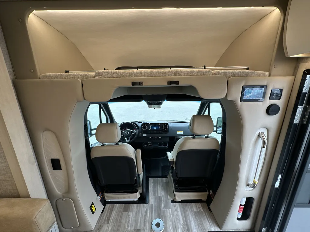 2026 Tiffin Wayfarer 25 XPW, Photos photo 13