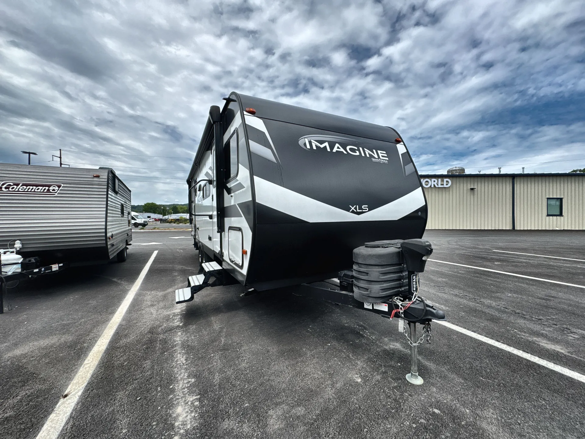 2024 Grand Design Imagine XLS 24BSE - Photo 2