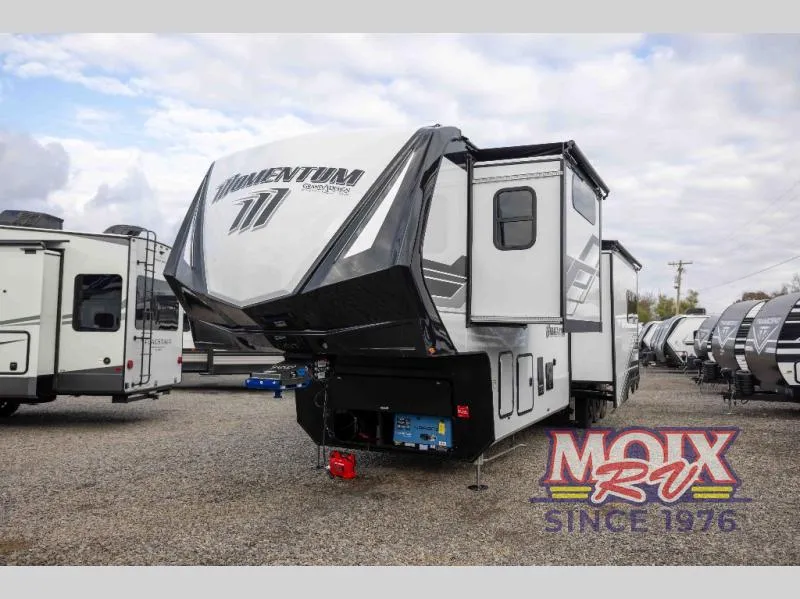 2026 Grand Design Momentum 399M - Photo 3