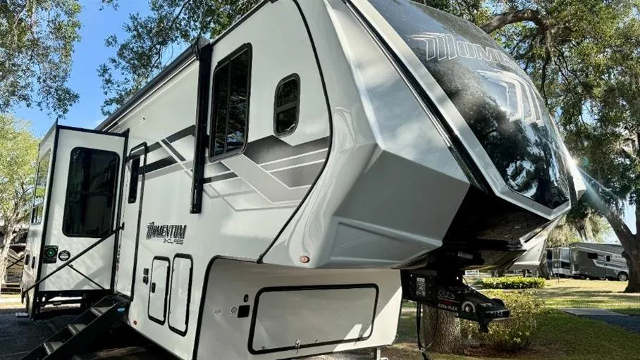 2026 Grand Design Momentum G-Class 320G - Photo 2
