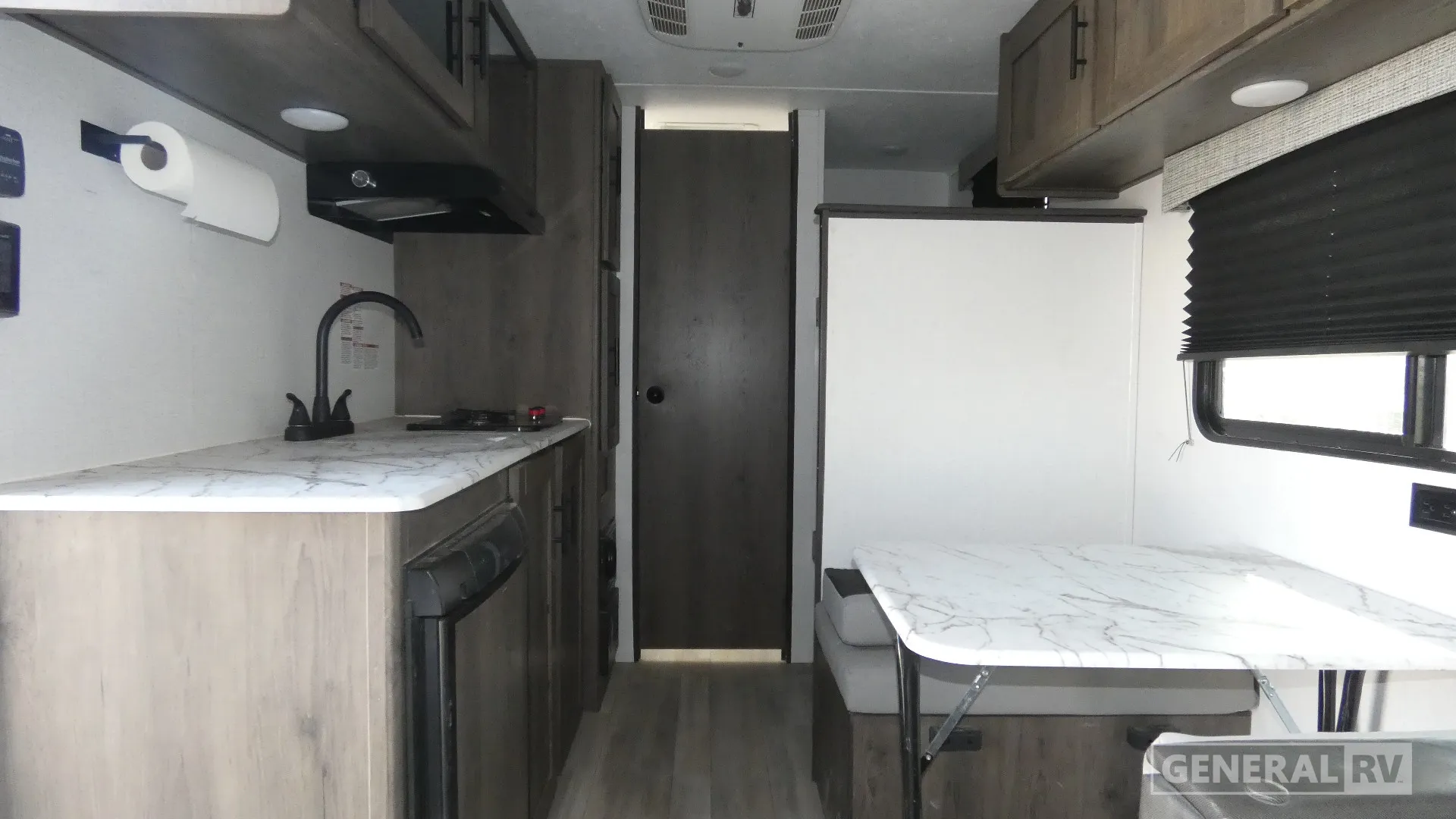 2023 Coachmen Clipper Cadet 17CBH - Photo 3